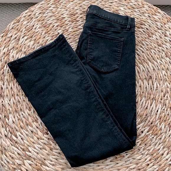 Ann Taylor Slim Bootcut Jean - Picture 5 of 13